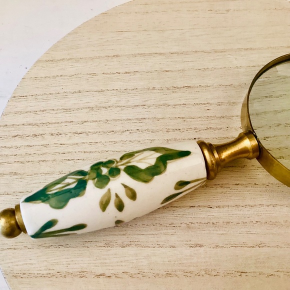 Brass Lupe Magnifying Glass Ceramic White Green Floral Handle 7.5” Elegant Gift - Picture 6 of 12